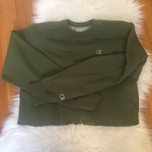 Cropped Champs sweatshirt